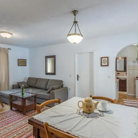 Holiday home Casa Maura *
