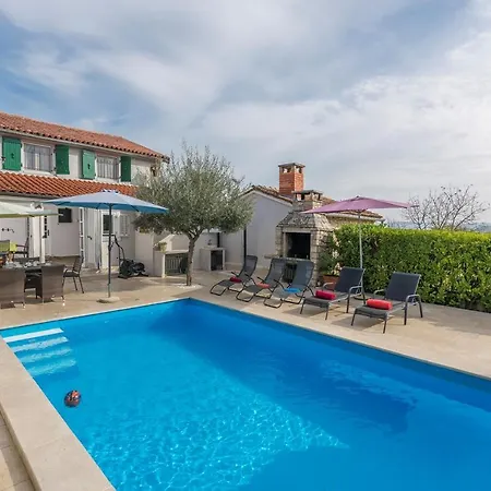 Casa Maura Holiday home *